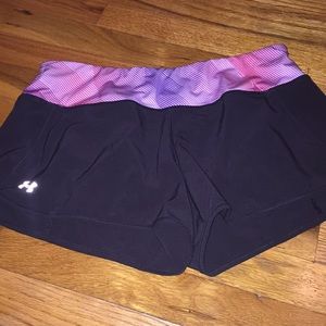 Women’s Under Armour Shorts. size medium.